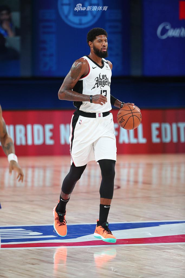 打造了一个 打造了一个