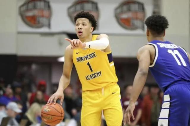 张而胶着的 张而胶着的