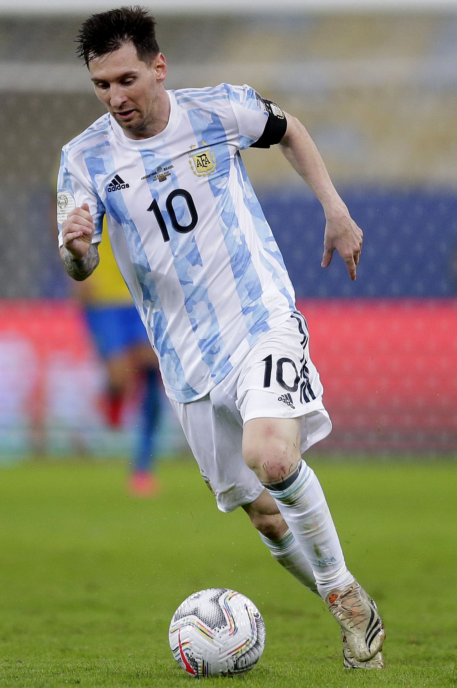 隔数年再次 隔数年再次