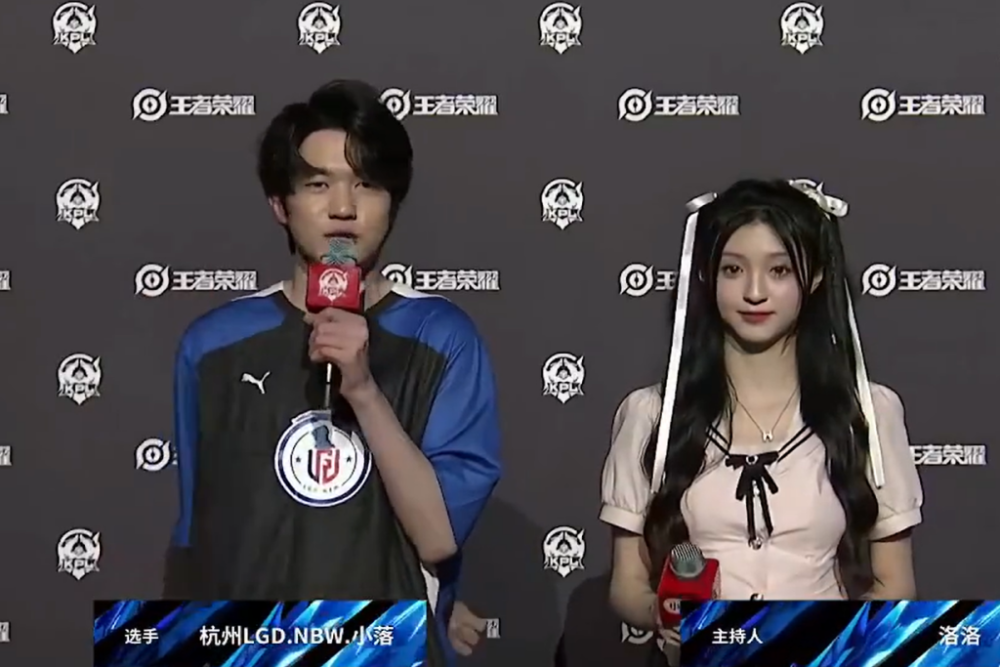 巴霍亚则以 巴霍亚则以